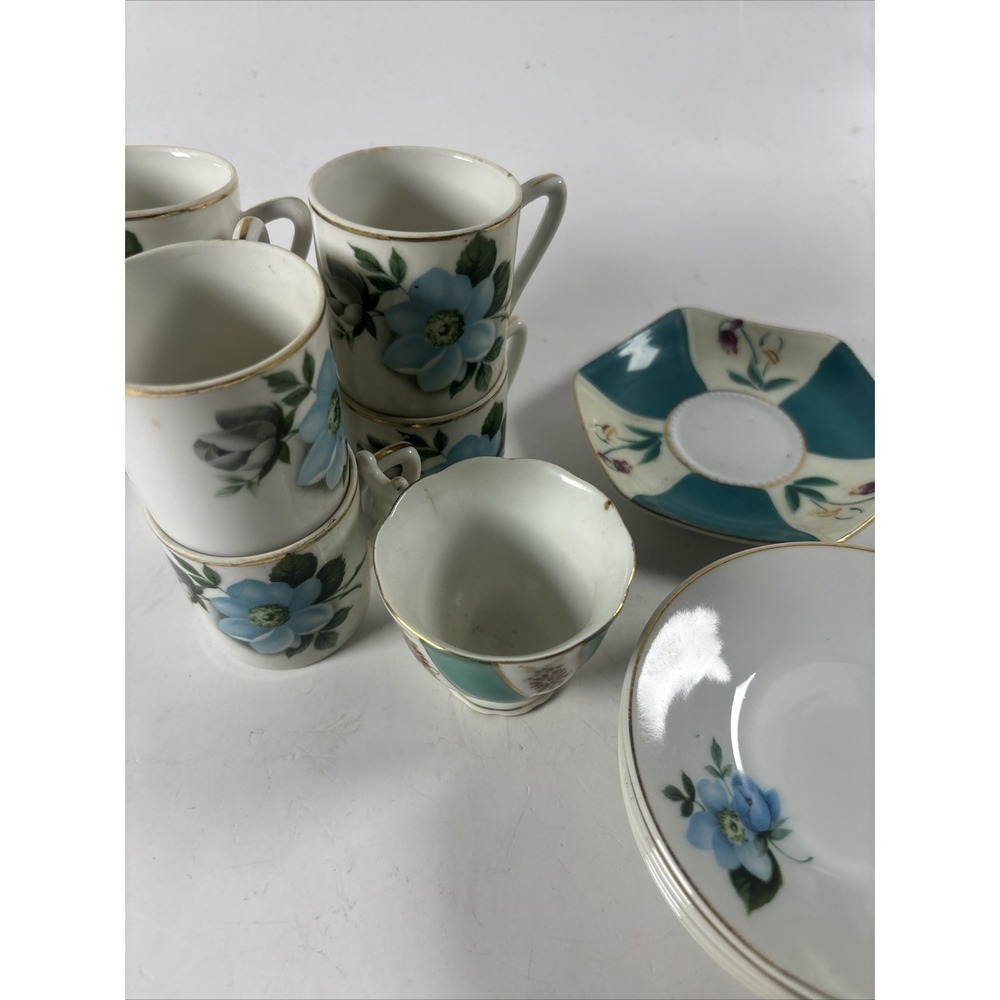 Vintage Fruit Japan Porcelain Tea Set Lot Blue Floral Cups Saucers Mid Century - Picture 4 of 7